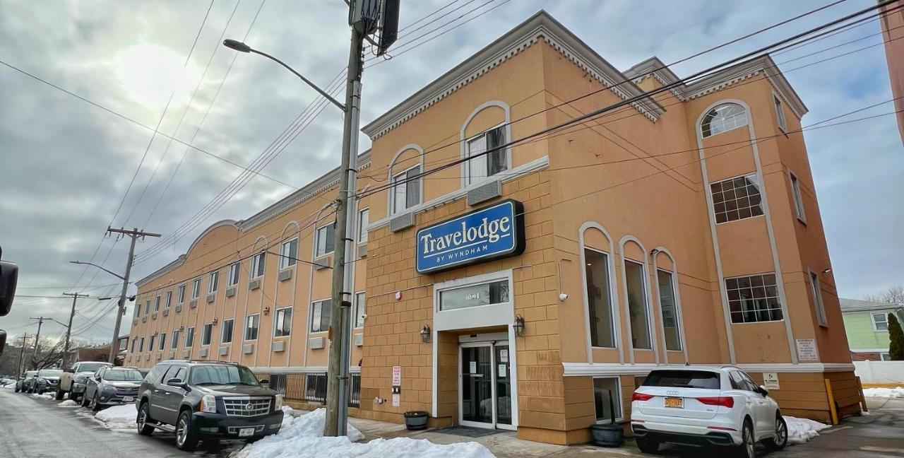 Travelodge By Wyndham Queens Nueva York Exterior foto